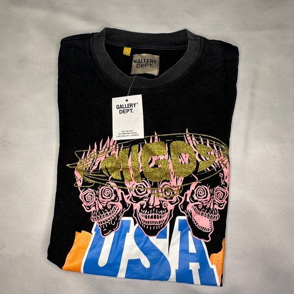 NWT Gallery Dept Tshirt USA Size Medium - Picture 2 of 3